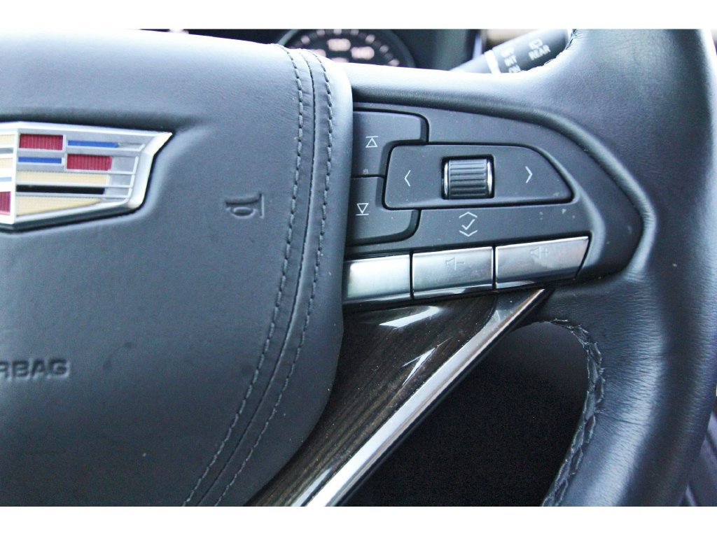 Used 2021 Cadillac XT6 Premium Luxury w/ Platinum Package FWD image 20