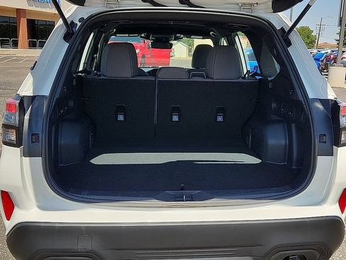 Certified 2026 Subaru Forester AWD/4WD image 9