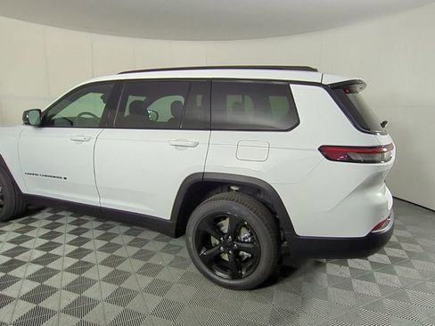 New 2025 Jeep Grand Cherokee L Limited w/ Black Appearance Package RWD image 6
