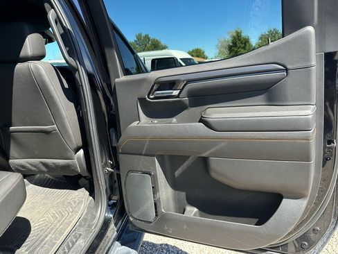 Used 2022 GMC Sierra 1500 AT4 w/ AT4 Premium Package AWD/4WD image 22