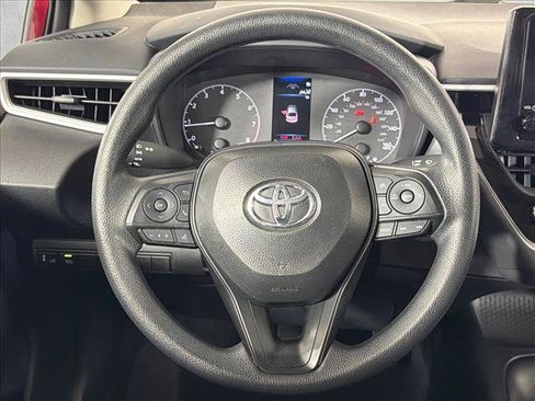 Used 2025 Toyota Corolla LE w/ Convenience Package FWD image 23