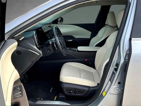Used 2024 Lexus RX 350 Premium Plus image 25