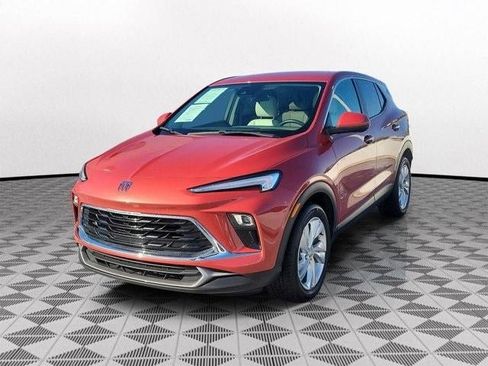 Used 2024 Buick Encore GX Preferred image 3