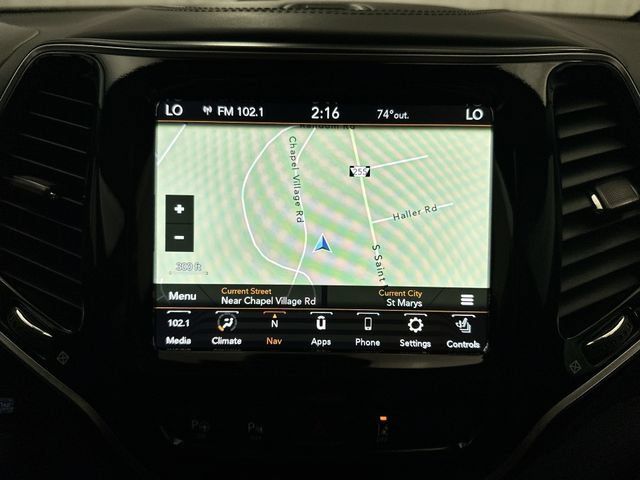Used 2019 Jeep Cherokee Overland w/ Technology Group AWD/4WD image 23