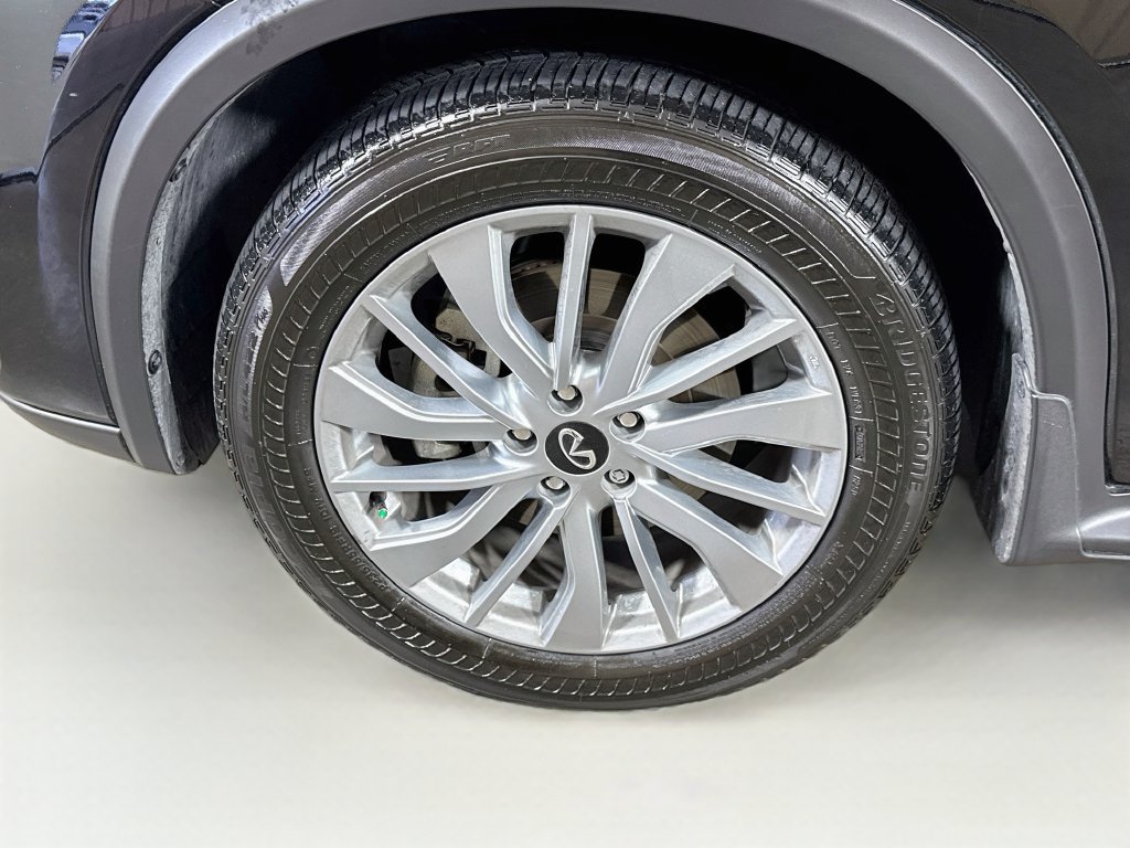 Certified 2025 INFINITI QX50 Luxe AWD/4WD image 44