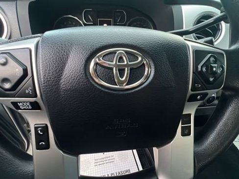 Used 2018 Toyota Tundra SR5 image 36