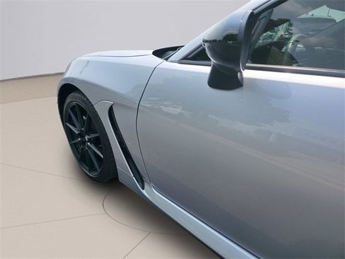 Used 2023 Toyota GR86 Premium w/ ALL Weather Mat Package (TMS) image 9