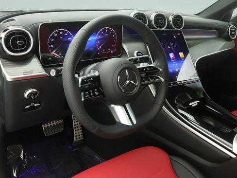 New 2027 Mercedes-Benz GLC 300 image 4