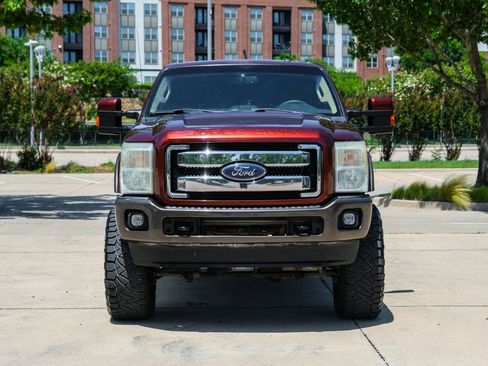 Used 2015 Ford F250 King Ranch w/ FX4 Off-Road Package AWD/4WD image 4