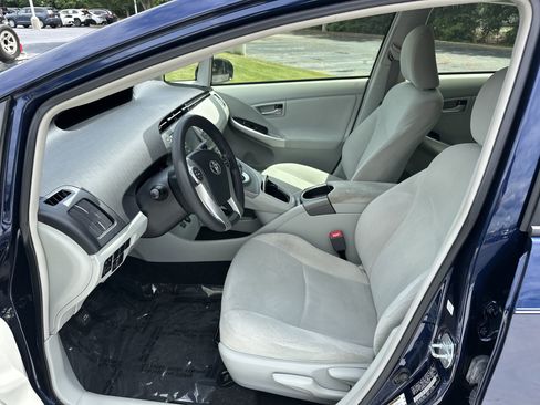 Used 2013 Toyota Prius Three FWD image 16