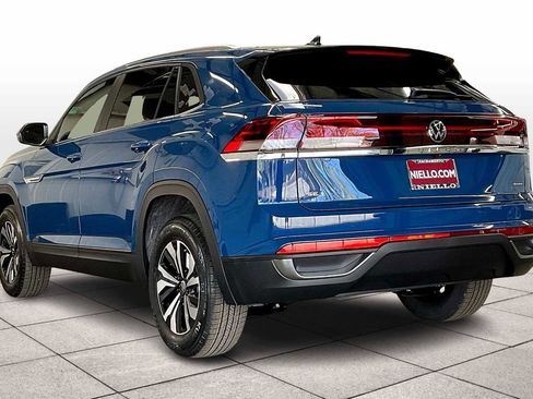 New 2025 Volkswagen Atlas Cross Sport SE image 3
