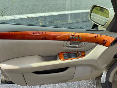 Used 2003 Lexus LS 430 image 11