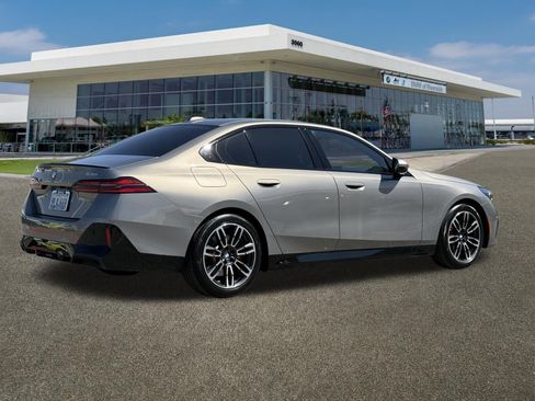 Certified 2024 BMW 530i w/ M Sport Package RWD image 11