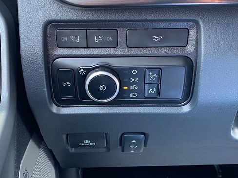 Used 2024 Ford F350 Lariat w/ Lariat Ultimate Package image 33