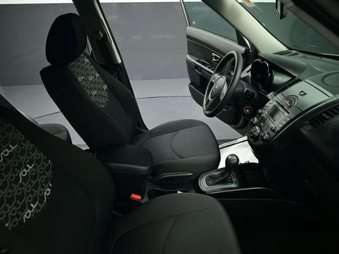 Used 2011 Kia Soul + image 54