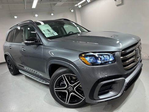 New 2026 Mercedes-Benz GLS 450 4MATIC image 8