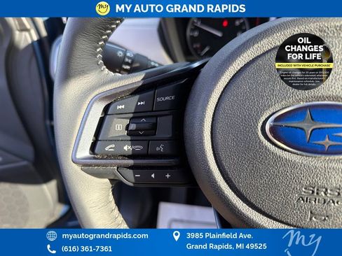Used 2025 Subaru Forester Limited AWD/4WD image 15