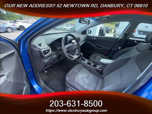 Used 2018 Hyundai Ioniq Blue FWD image 11