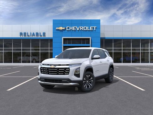 New 2026 Chevrolet Equinox LT image 8