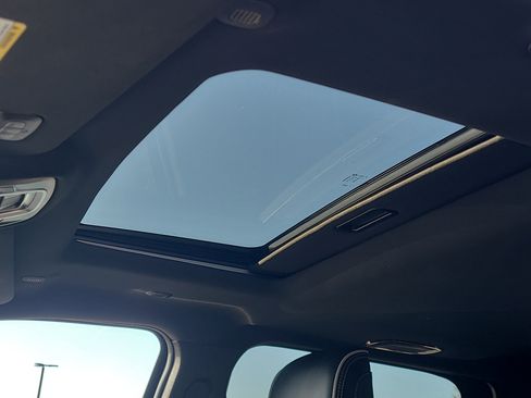 Used 2025 RAM 3500 Limited image 24