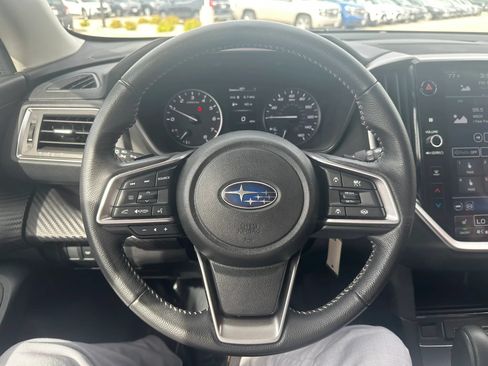 Used 2024 Subaru Ascent Premium AWD/4WD image 16