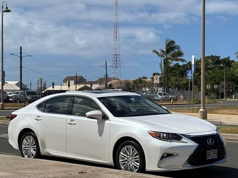 Used 2016 Lexus ES 350 FWD image 6