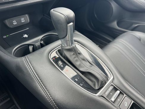 Certified 2026 Honda HR-V EX-L image 17