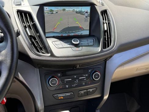 Used 2018 Ford Escape SEL image 17