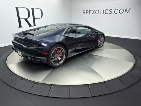 Used 2015 Lamborghini Huracan LP 610-4 AWD/4WD image 9