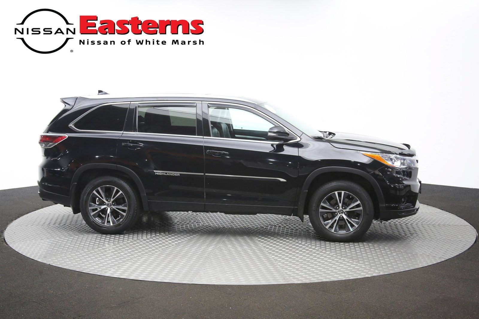 Used 2016 Toyota Highlander XLE AWD/4WD image 43