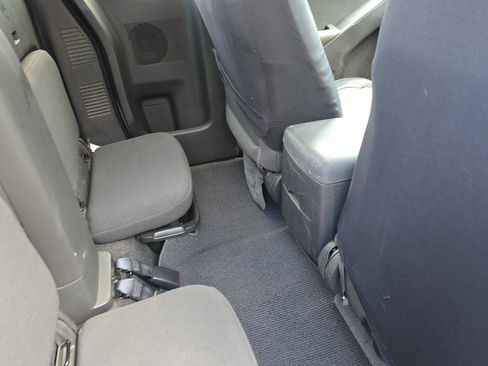 Used 2015 Nissan Frontier S w/ S Preferred Package image 16