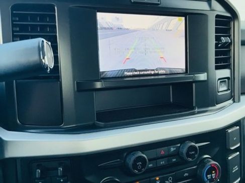 New 2026 Ford F250 XLT w/ FX4 Off-Road Package image 9