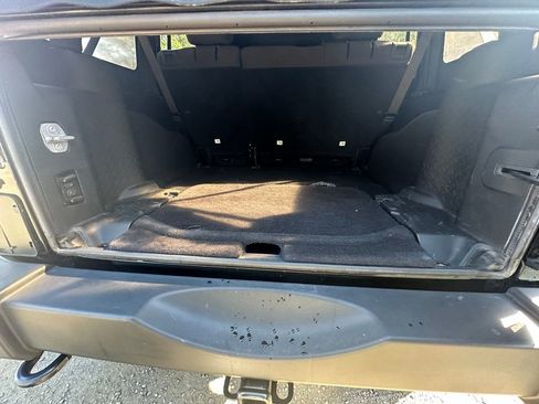 Used 2016 Jeep Wrangler Unlimited Sport w/ Connectivity Group image 20