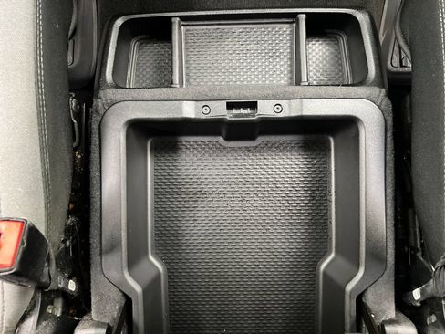 Used 2021 RAM 1500 Big Horn RWD image 40