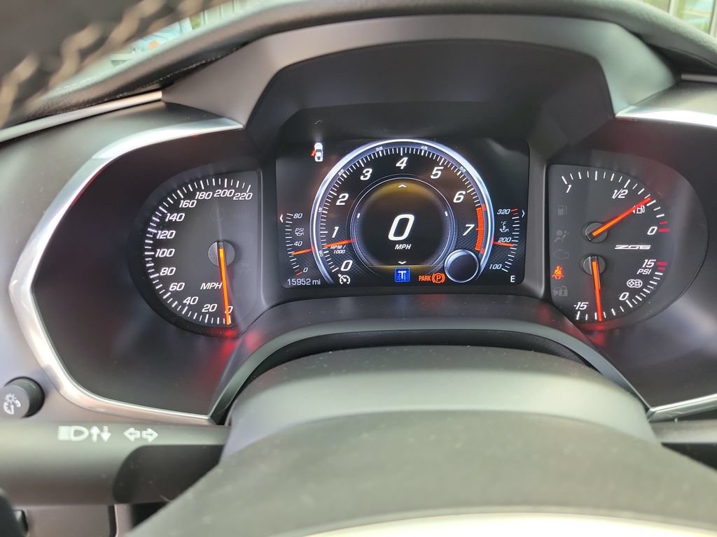 Used 2018 Chevrolet Corvette Z06 RWD image 17