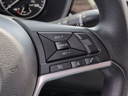 Used 2023 Nissan Altima 2.5 SV FWD image 24