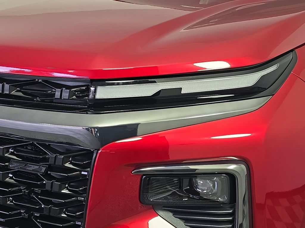 New 2027 Chevrolet Traverse Z71 w/ Enhanced Driving Package AWD/4WD image 27