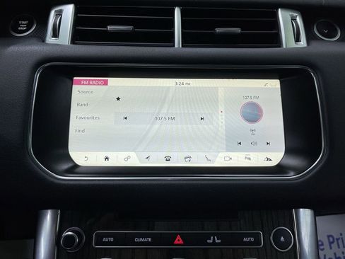 Used 2017 Land Rover Range Rover Sport HSE image 21