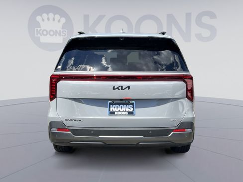 New 2026 Kia Carnival SX Prestige FWD image 5