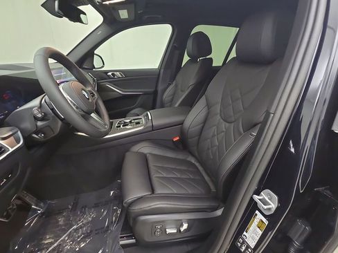 New 2026 BMW X5 xDrive40i w/ M Sport Package image 12