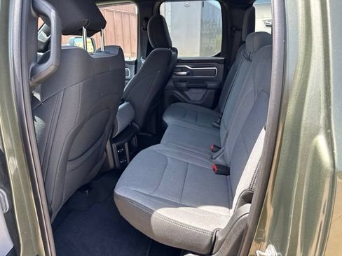 Used 2021 RAM 1500 Big Horn AWD/4WD image 18
