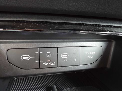 Used 2025 Kia K5 GT-Line FWD image 19