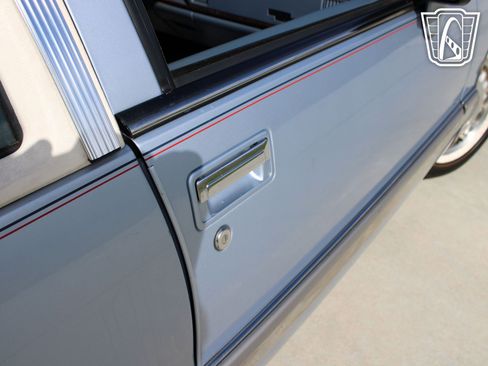 Used 1994 Buick Roadmaster Sedan image 10