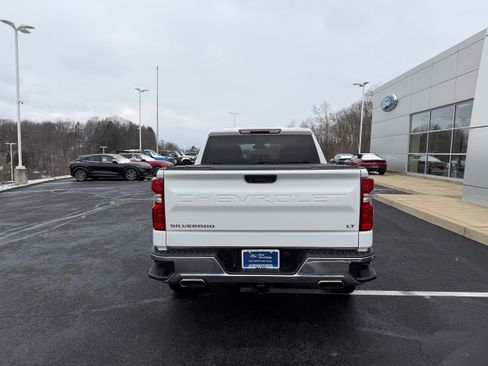 Used 2022 Chevrolet Silverado 1500 LT w/ Z71 Off-Road Package image 7