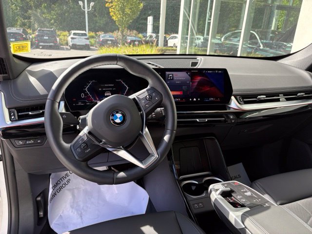 Used 2026 BMW X1 xDrive28i w/ Convenience Package AWD/4WD image 17