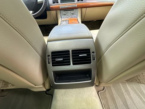Used 2009 Jaguar XF Luxury RWD image 35