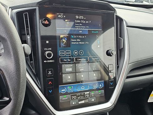 Used 2024 Subaru Crosstrek 2.0i Premium image 18