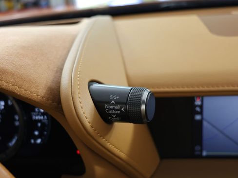Used 2021 Lexus LC 500 Convertible w/ Touring Package RWD image 29