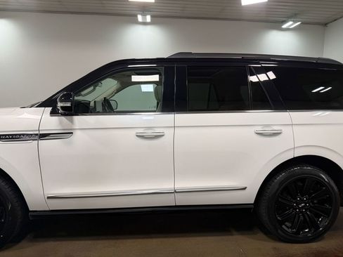 Used 2024 Lincoln Navigator Black Label AWD/4WD image 36