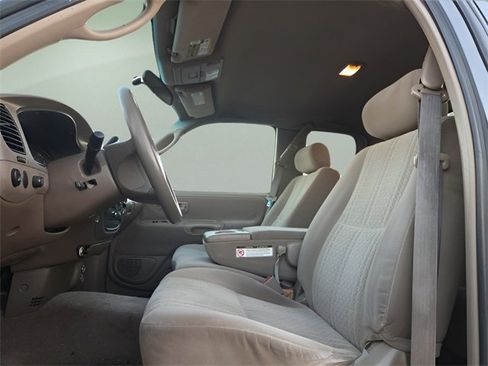 Used 2004 Toyota Tundra SR5 image 9